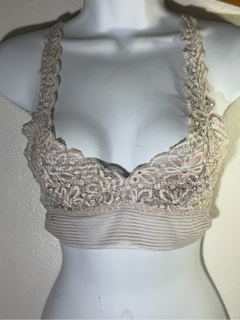 Victoria's Secret Lace Bralette in Light Taupe